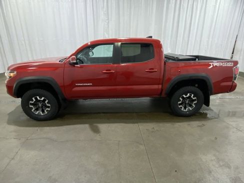 Certified 2021 Toyota Tacoma TRD Off-Road image 7