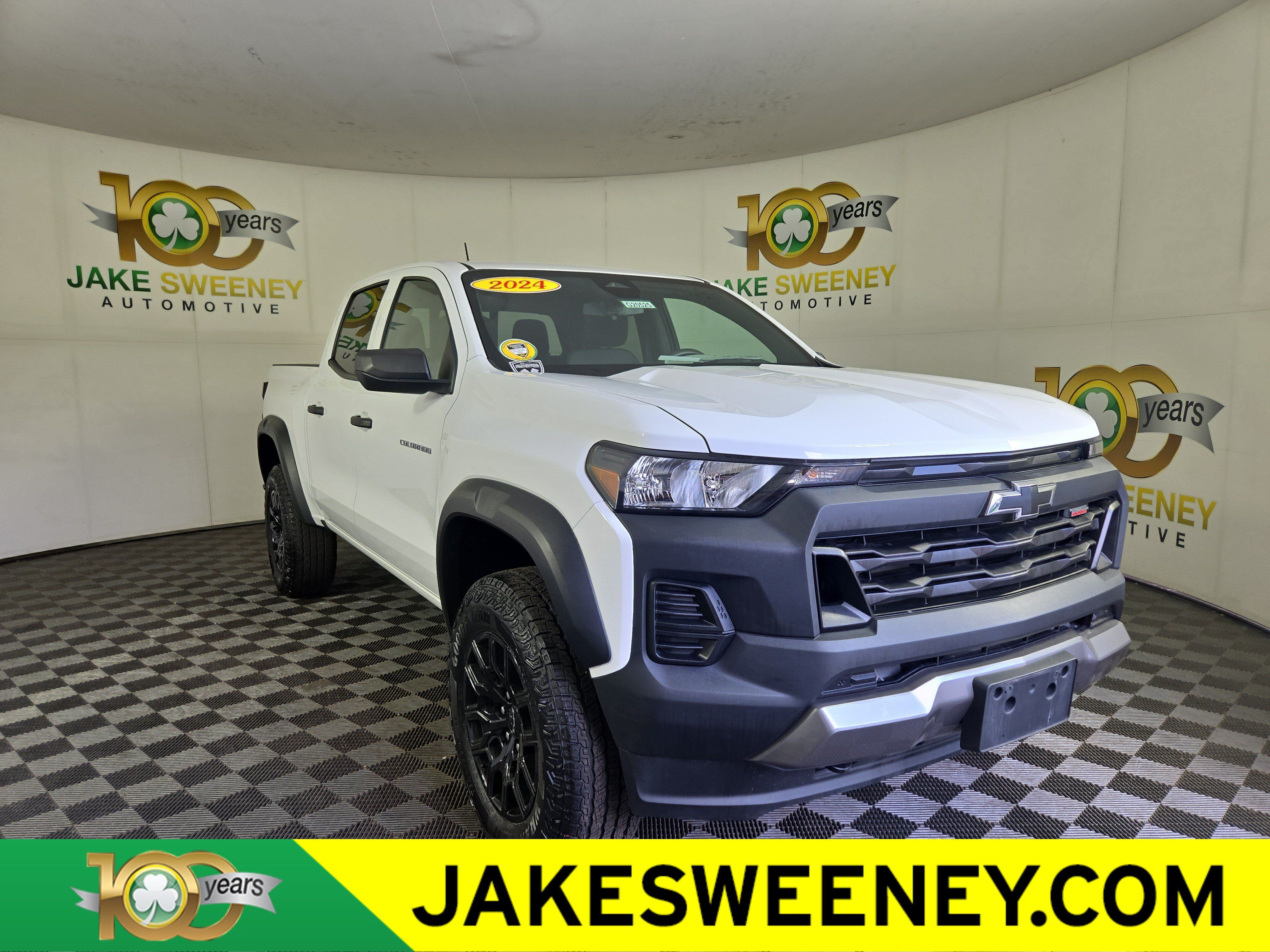 Certified 2024 Chevrolet Colorado Trail Boss w/ Advanced Trailering Package AWD/4WD image 1