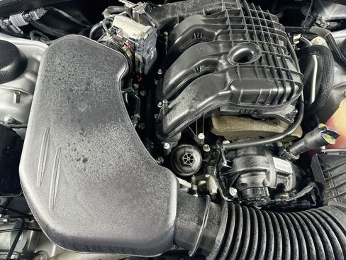 Used 2023 Dodge Charger SXT RWD image 27