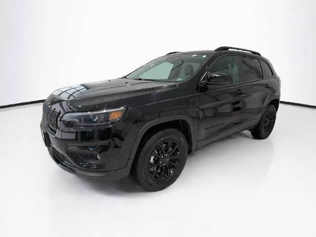 Used 2023 Jeep Cherokee Altitude Lux w/ Lux Elite Package AWD/4WD image 3