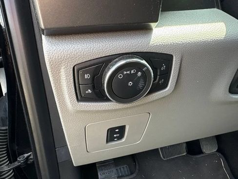 Used 2016 Ford F150 XLT w/ Equipment Group 301A Mid AWD/4WD image 17