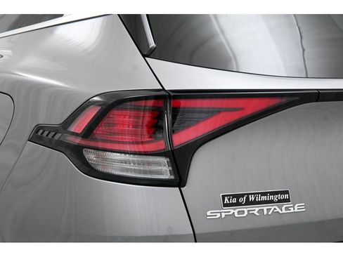 Certified 2023 Kia Sportage LX image 23
