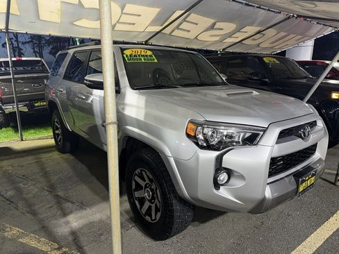 Used 2019 Toyota 4Runner TRD Off-Road Premium image 7