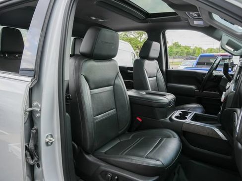 Used 2020 GMC Sierra 3500 Denali w/ Denali Ultimate Package AWD/4WD image 36