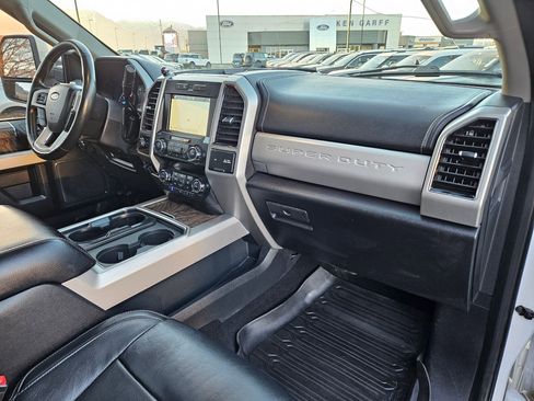 Used 2019 Ford F350 Lariat w/ Lariat Ultimate Package AWD/4WD image 35