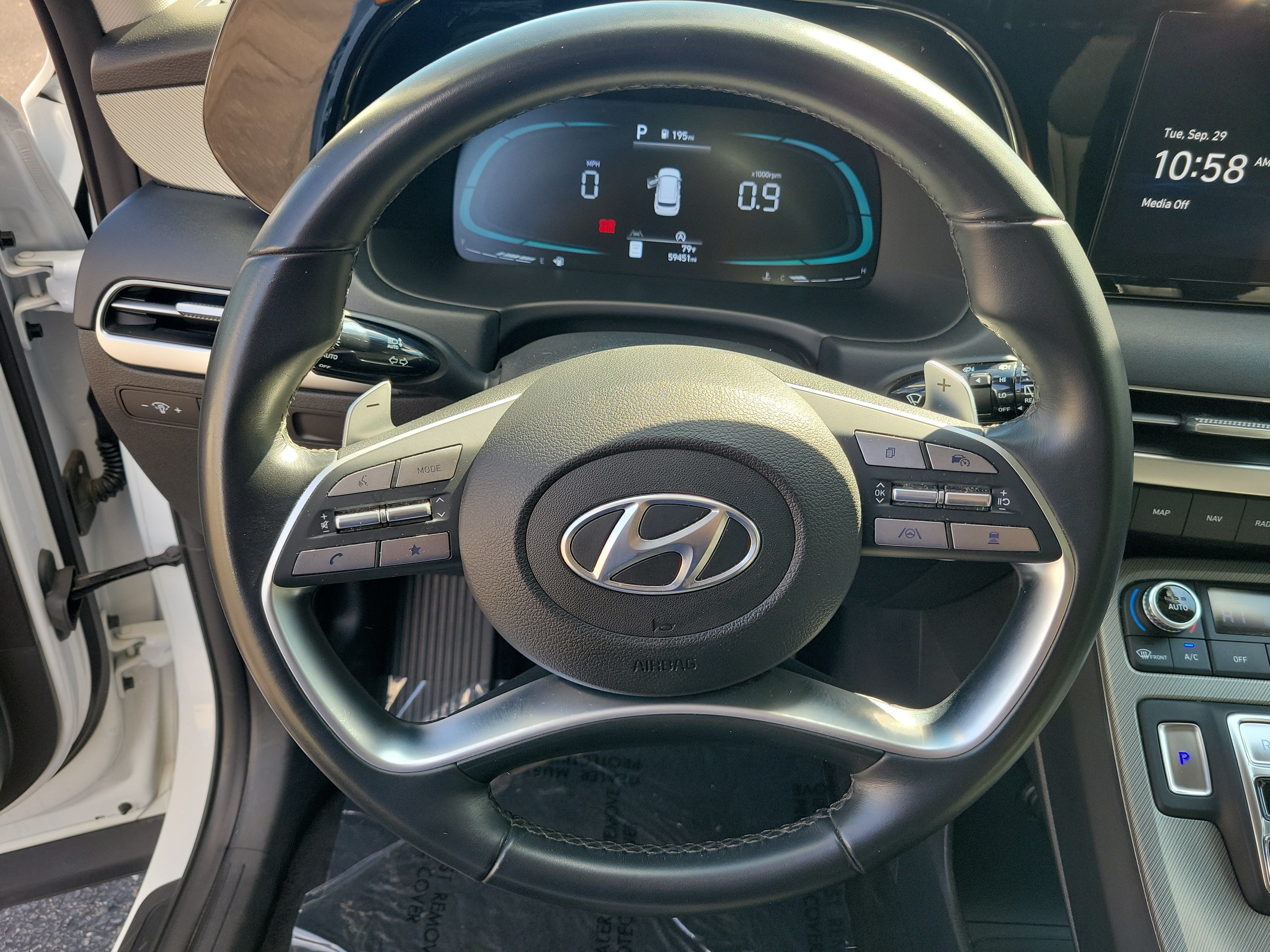 Used 2024 Hyundai Palisade SEL FWD image 24
