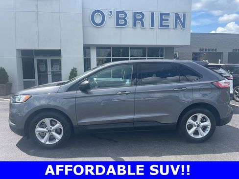 Used 2021 Ford Edge SE image 2