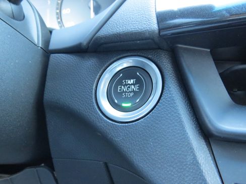 Certified 2021 Cadillac CT4 Luxury image 19