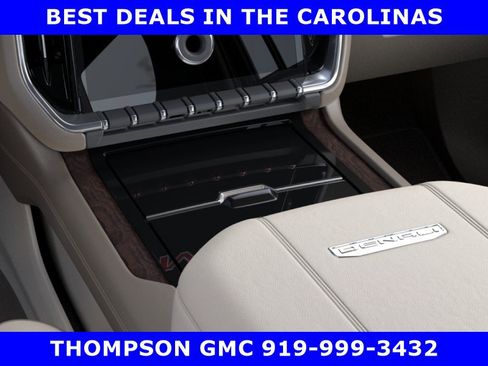 New 2026 GMC Yukon XL Denali AWD/4WD image 26