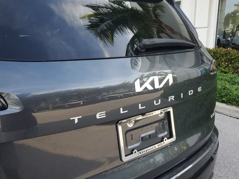 Certified 2024 Kia Telluride SX X-Pro AWD/4WD image 8
