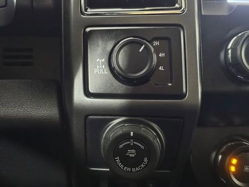 Used 2019 Ford F150 XLT w/ Equipment Group 302A Luxury image 35