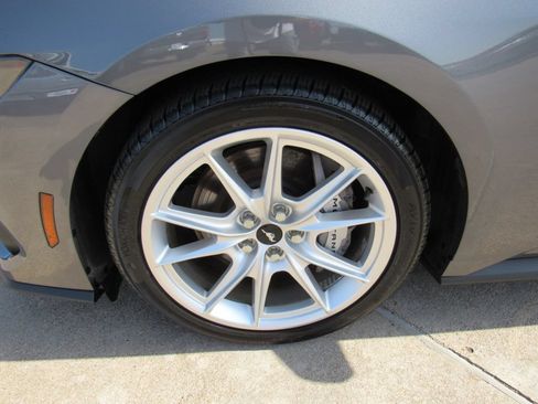 Used 2024 Ford Mustang GT Premium RWD image 10