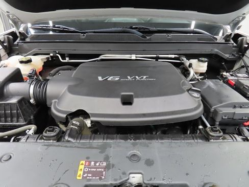 Used 2021 GMC Canyon Denali image 23