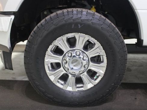 Used 2019 Ford F250 XLT w/ XLT Premium Package image 26