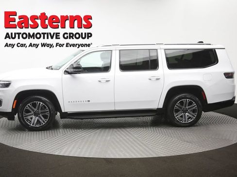 Used 2024 Jeep Wagoneer L Series II RWD image 63