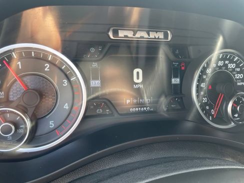 Used 2024 RAM 3500 Laramie w/ Sport Appearance Package AWD/4WD image 29