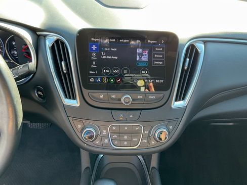 Used 2023 Chevrolet Malibu LT image 13