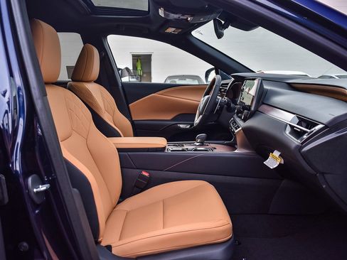 New 2026 Lexus RX 350h image 16