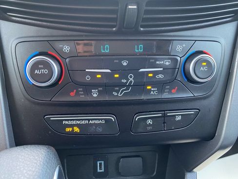 Used 2018 Ford Escape SE AWD/4WD image 27
