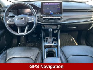 Used 2022 Jeep Compass Trailhawk w/ Trailhawk Elite Group video 2