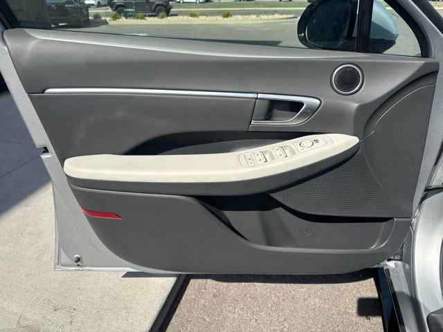Used 2025 Hyundai Sonata SEL FWD image 8