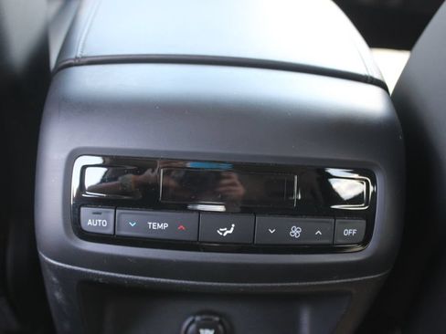 Used 2025 Hyundai Palisade SEL FWD image 22