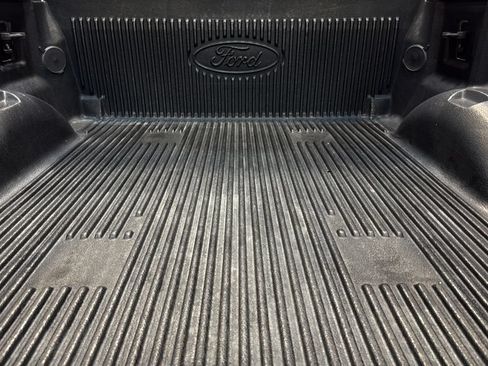 Used 2019 Ford F150 XLT w/ Equipment Group 302A Luxury AWD/4WD image 7