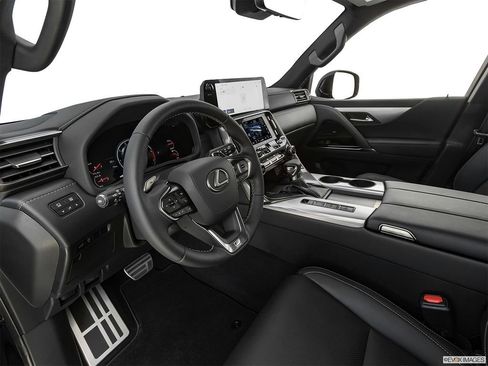 New 2025 Lexus LX 600 4WD w/ Accessory Package (2T) image 8