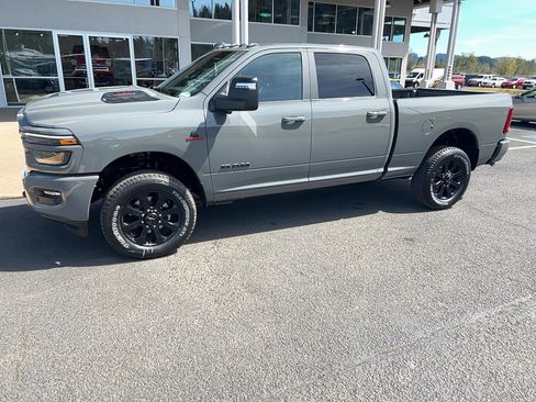 New 2026 RAM 3500 Laramie AWD/4WD image 2