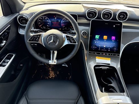 New 2026 Mercedes-Benz GLC 300 image 14