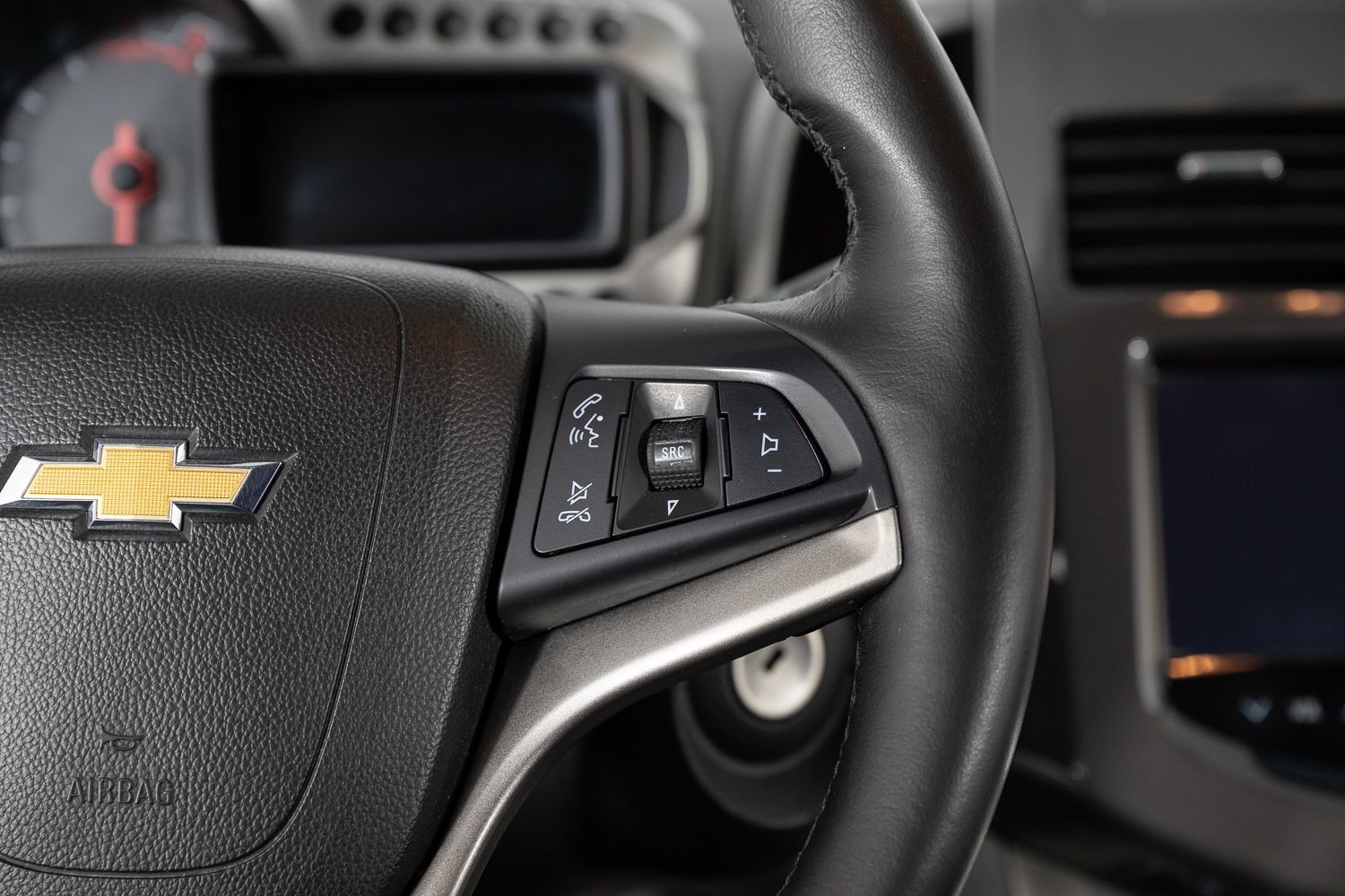 Used 2015 Chevrolet Sonic LTZ FWD image 31
