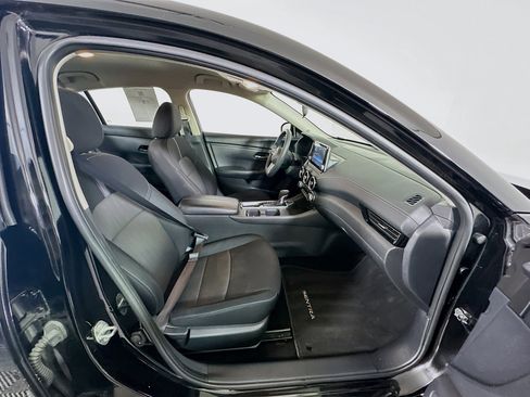 Used 2024 Nissan Sentra SV image 31