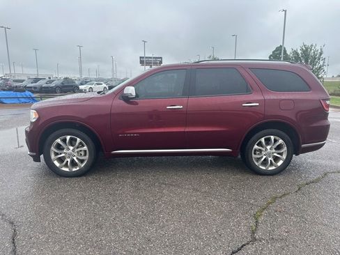 Used 2017 Dodge Durango Citadel w/ Premium Entertainment Group AWD/4WD image 2
