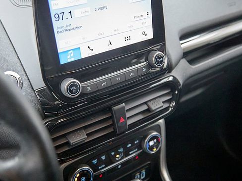 Used 2018 Ford EcoSport Titanium w/ Titanium Cold Weather Package image 15