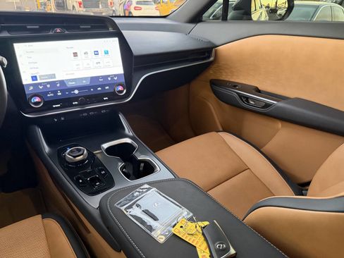 Used 2023 Lexus RZ 450e Premium w/ Technology Package image 28