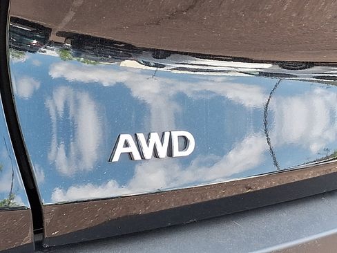 Certified 2025 INFINITI QX60 Luxe AWD/4WD image 36