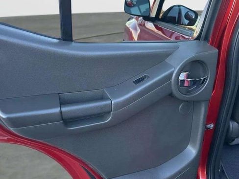 Used 2014 Nissan Xterra PRO-4X w/ Pro-4x Leather Package image 20