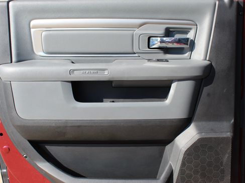 Used 2017 RAM 2500 Big Horn image 15