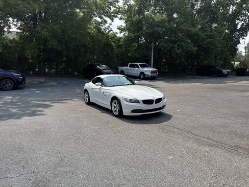 Used 2013 BMW Z4 sDrive28i RWD image 3