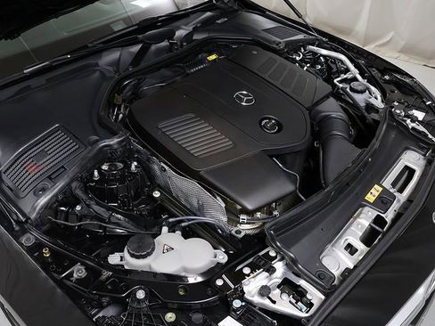 Certified 2023 Mercedes-Benz C 300 4MATIC Sedan image 35