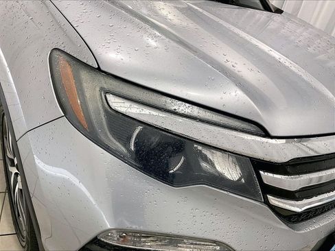 Used 2016 Honda Pilot Elite image 34
