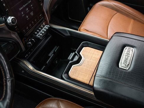 Used 2019 RAM 3500 Limited image 13