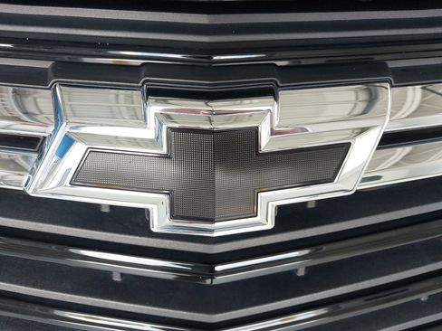 Used 2023 Chevrolet Equinox LT image 31