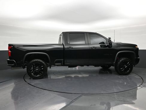 Used 2026 Chevrolet Silverado 2500 LT w/ Trail Boss Package AWD/4WD image 6