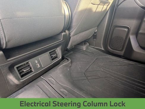 Used 2024 Chevrolet Silverado 1500 Custom image 27