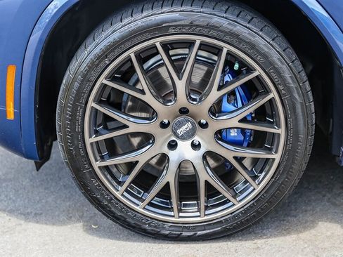 Used 2019 BMW X4 xDrive30i w/ M Sport Package 2 AWD/4WD image 11