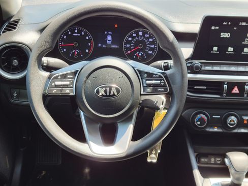 Used 2021 Kia Forte LXS FWD image 27