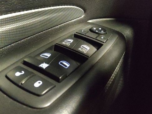 Used 2019 Dodge Durango GT RWD image 27