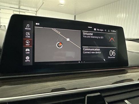 Used 2020 BMW M550i xDrive image 24