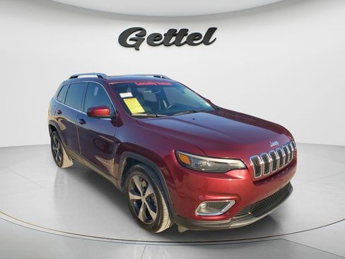 Used 2019 Jeep Cherokee Limited image 3